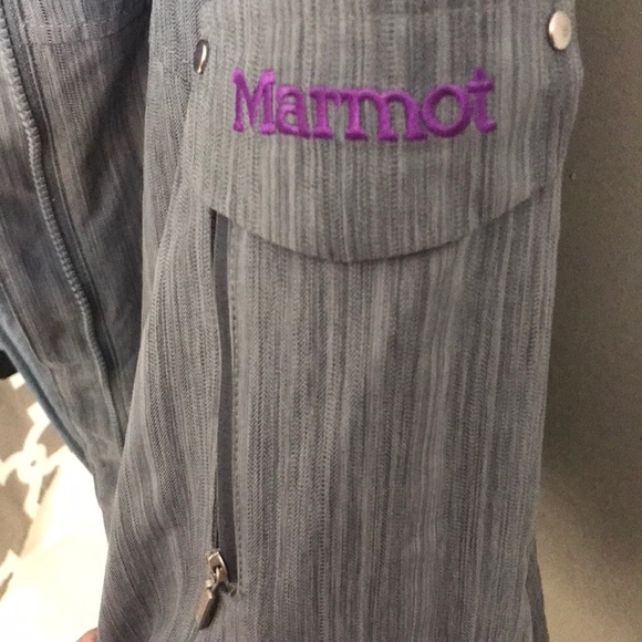 Women’s Marmot Ski/Winter Coat, size M - Picture 5 of 6